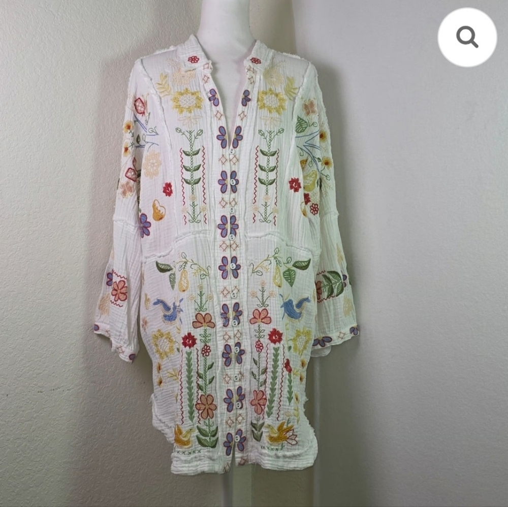 Johnny Was Biya Felicity Floral Embroidered White Tunic Top - Picture 2 of 4